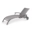 Liegestühle: Für Sonnenanbeter sind Liegestühle perfekt  um sich auf der Terrasse zu sonnen und zu entspannen. Wähle verstellbare Liegestühle  um die gewünschte Position einzustellen.