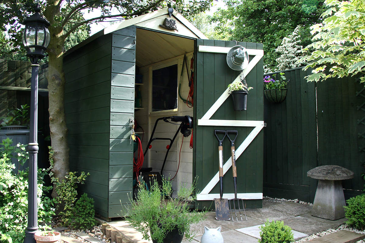 Beispiel für ein kleines Gerätehaus im Garten