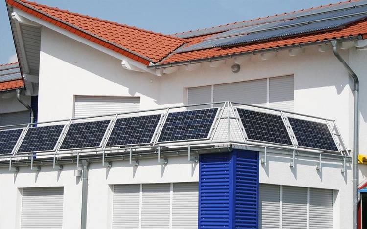 Balkonkraftwerke mit Solar für jeden Balkon