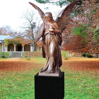 Grabstein aus Granit mit Figur & Grabmal mit Bronze Engel Statue Silencia