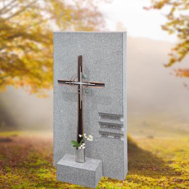 Günstiger Doppelgrabstein mit Kreuz & Heller Grabstein mit Bronze Kreuz