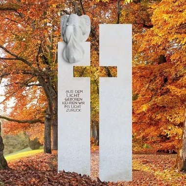 Helles Urnengrab Grabmal mit Kreuz & Engel