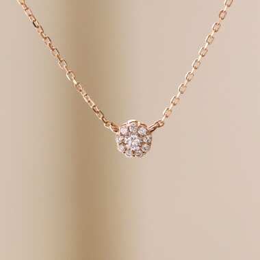 Zierliche Blume Diamant Cluster Halskette