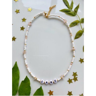 Handmade Namenskette, 45-50cm, Edelsteinsplitter, Weiße Perlen, Gold Oder