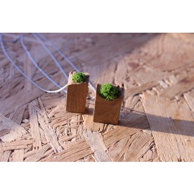 Holzschmuck in Grün & Natürliche Schmuck Holz Anhänger Mit Pflanzen