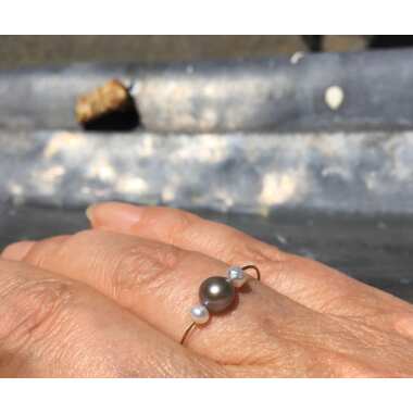 Pearl Ring. White & Grey Freshwater Pearls On A Wire Of Gold. Dainty Stackable