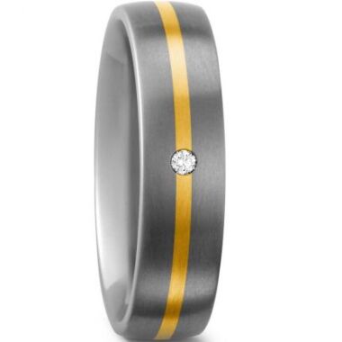 Ringe & Verlobungsring Titan mit 750 Gelbgold und einem Brillanten