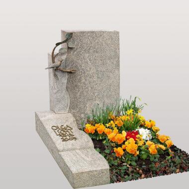 Grabstein für Einzelgrab aus Naturstein & Granit Einzelgrabstein mit floraler
