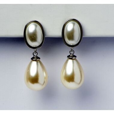 Modeschmuck mit Perlen & Modeschmuck Ohrringe von Fiell aus Metall  Perlen in Silber  Weiß