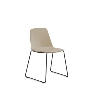 Viccarbe Maarten Chair stapelbar, Kufen-Metallgestell