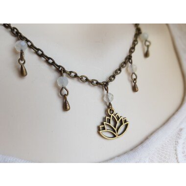 Halskette Mondstein/Lotus-Anhänger Gliederkette Bronze