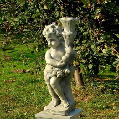Steinguss Skulptur für den Friedhof Junge