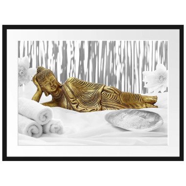 Gerahmtes Poster Goldener Buddha auf Handtuch