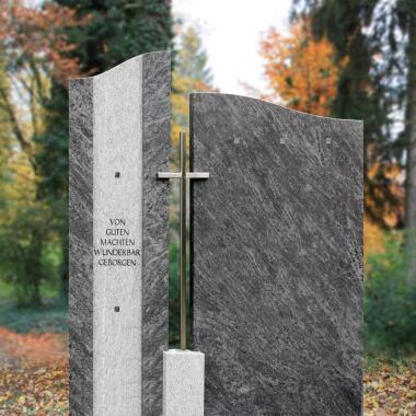 Grabmal mit Kreuz für Doppelgrab Bonifacio