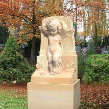 Besonderer Kindergrabstein aus Naturstein & Grabdenkmal Kindergrab mit