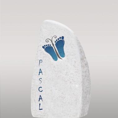Einzelgrab Grabstein mit Fußabdrücken & Schmetterling aus Kalkstein Liberi