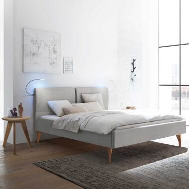 Breites Bett 140x200 cm aus Webstoff und