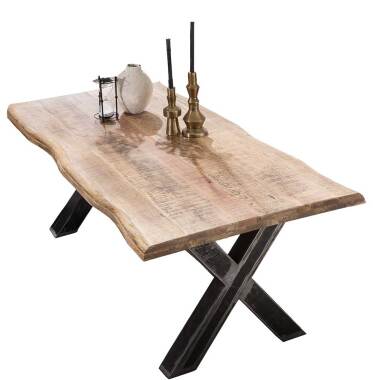 Baumkanten Tisch aus Mangobaum Massivholz und Eisen Loft Design