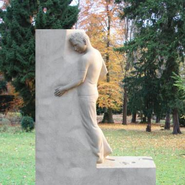 Grabstein für Doppelgrab mit Figur & Grabmal Gross mit Stein Figur Kaufen