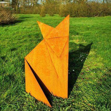 Origami Skulptur Fuchs in Rostoptik für den