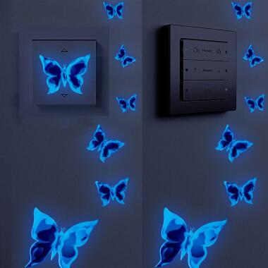 Blaue, im Dunkeln leuchtende Schmetterlings-Wandaufkleber
