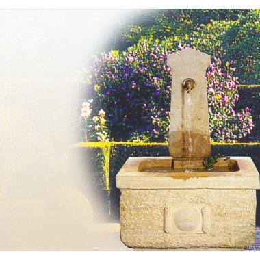 Gartenbrunnen aus Stein | Gartenbrunnen in Naturstein Optik
