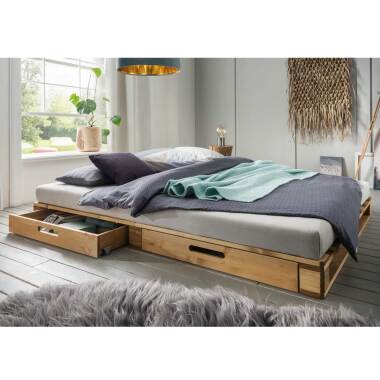 Betten aus Massivholz