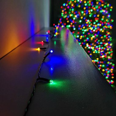 LED-Lichterkette in Bunt