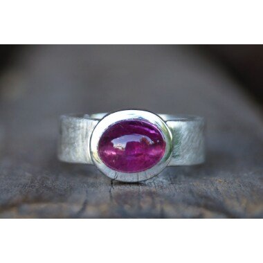 Turmalin Ring, Silber 925/-, Pink/Rosa Cabochon 9x6mm, Ringschiene Mattiert
