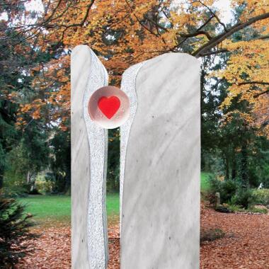Grabstein aus Marmor aus Naturstein & Zweiteiliges Grabmal mit Glas Herz
