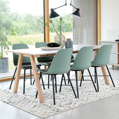 Designtisch in Weiß & Tischgruppe in Mintgrün und Weiß Skandi Design