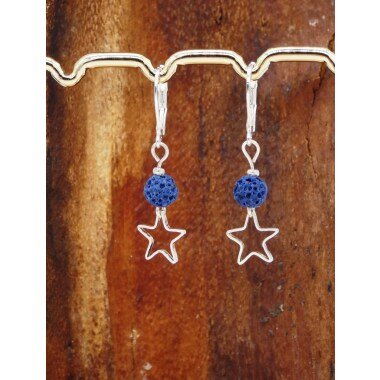 Filigrane Sterne Mit Blauer Lava-Perle Als Hängeohrringe Verarbeitet