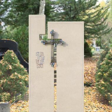 Grabstein für Doppelgrab mit Bronze Kreuz Capretti