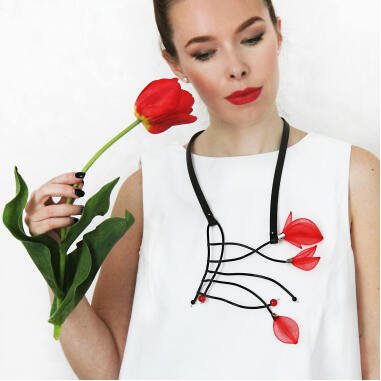 Kautschuk Halskette Rote Blume Beliebte Schmuck Einzigartiges Design Ungewöhnl