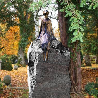 Ausgefallener Grabstein mit Felsen & Felsen Grabstein mit Bronze Figur Claire