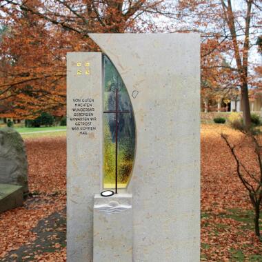 Grabmal Urnengrab modern Regenbogen Glas & Kreuz Vetro