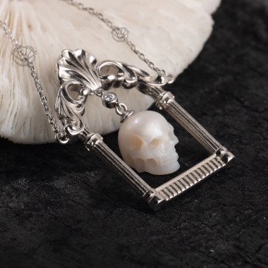 Totenkopf Perlenkette Gothic Schmuck Handgeschnitzte