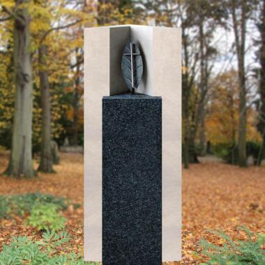 Urnengrabstein aus Granit in Schwarz & Grabstein Urnengrab Bildhauer Design schwarz & weiß Alesso