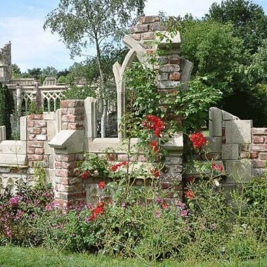 Deko Ruine für den Garten Steynton Castle / M