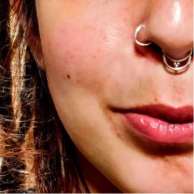 Nasenpiercing in Silber & Ecosilber D-Shaped Double Septum Ring Recyceltes