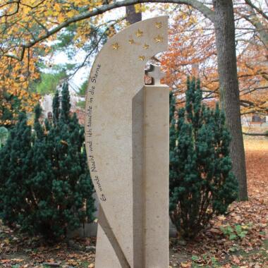 Grabstein für Doppelgrab aus Kalkstein & Doppelgrabstein moderne Gestaltung