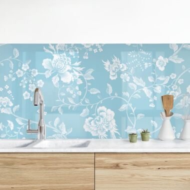 Küchenrückwand Blumenranken auf Blau