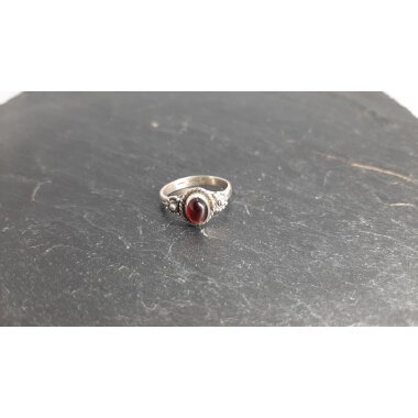 Hübscher Granat Ring, Gefasst in 925Er Silber