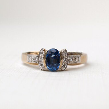 Keira 0, 60 Ct Art Deco Saphir Diamant Verlobungsring