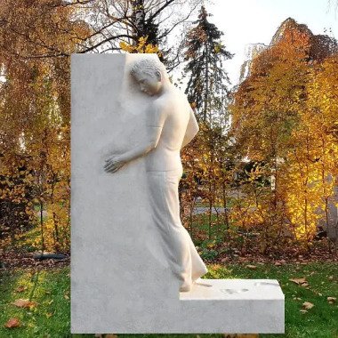 Ausgefallener Grabstein mit Figur & Grabstein Individuell mit Skulptur