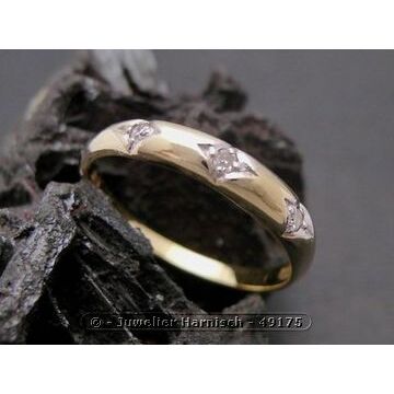 Gold Ring zeitlos Gold 333 bicolor Diamant Goldring Gr. 55,5