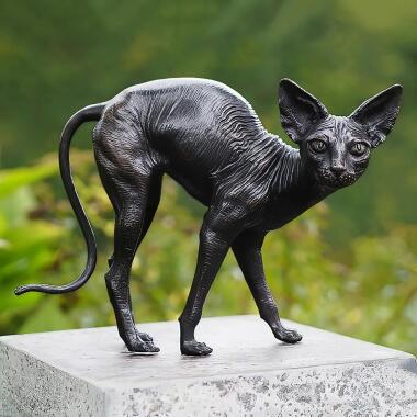 Grabschmuck Sockel in Gold & Besondere Katzenskulptur aus Bronze Nacktkatze