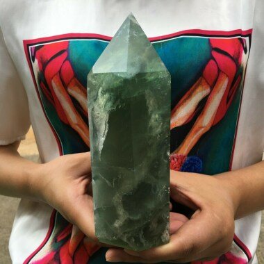 Natürlicher Fluoritquarz Obelisk Quarzkristallobelisk