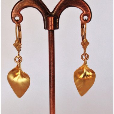 Paar Elegante Ohrringe, Vergoldete Blätter Handgefertigtes Design. Charmante