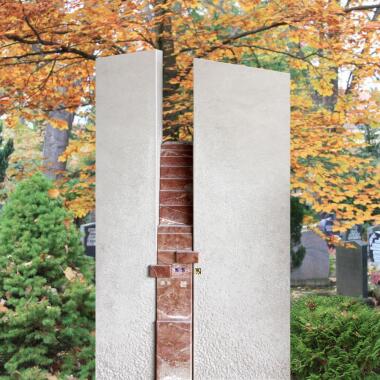Ausgefallener Grabstein in Rot & Grabmal Travertin rot mit Treppen Design